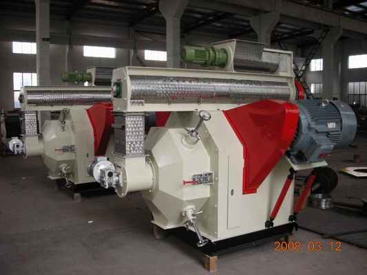 Milieu 500 - 800 Kg/u-van de het Zaagsel Houten Biomassa van het Poederstro Korrelsmachine HKJ35J